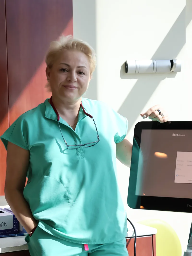 Vera, Assistant at Brace Central